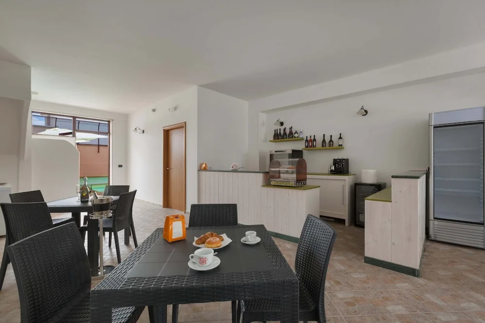 1785 B&B Joy Home - Camera 1