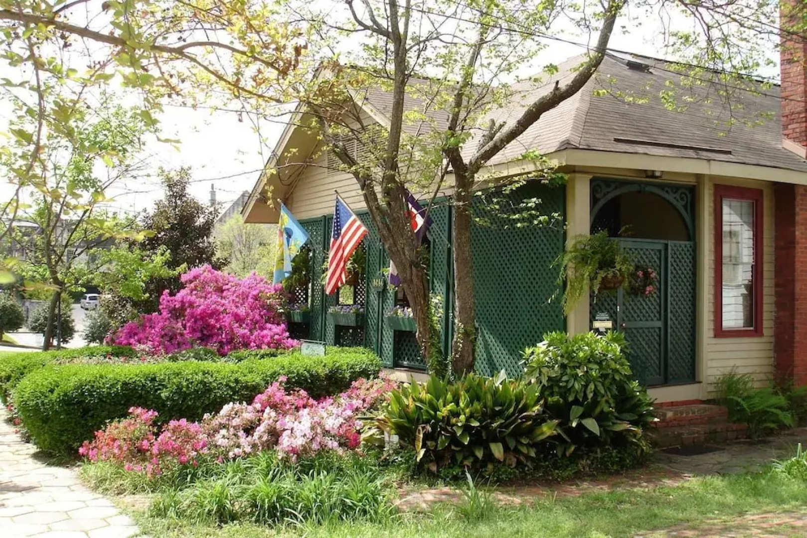 The Lattice Inn
