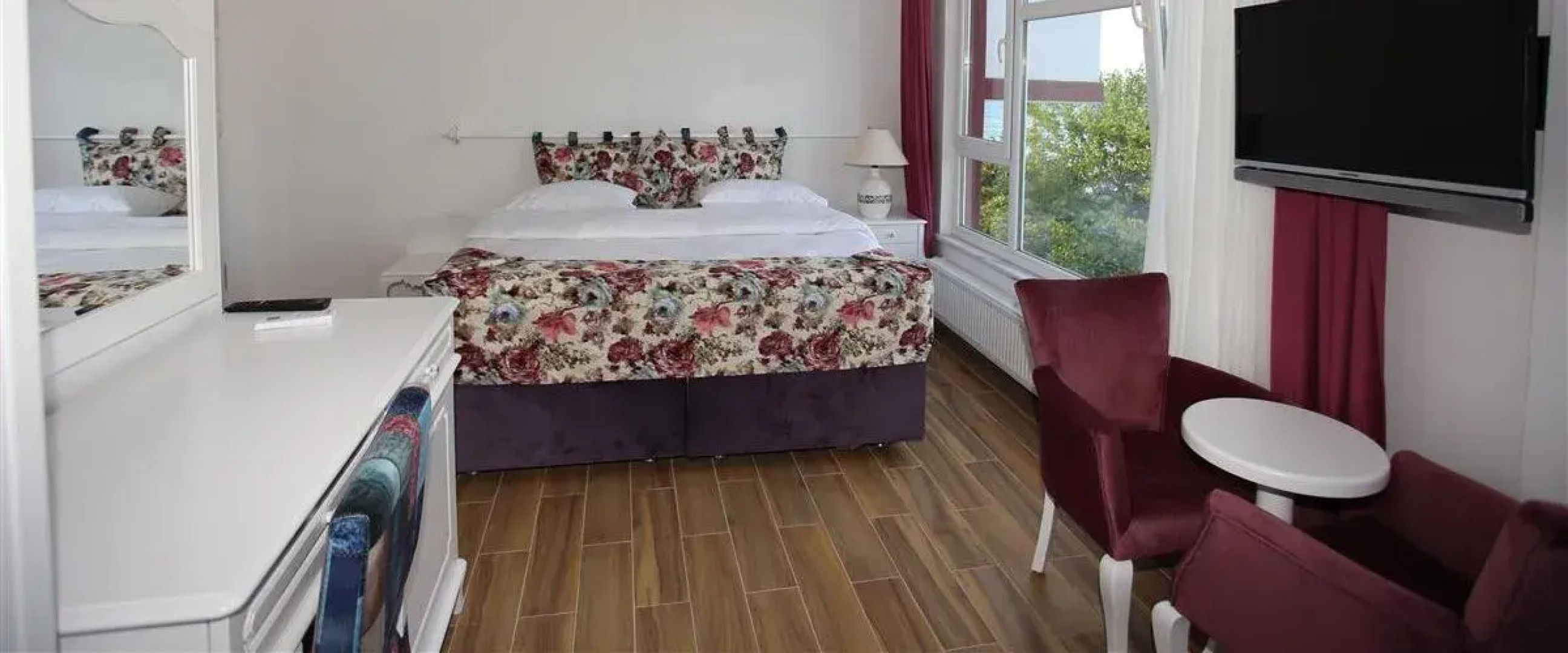 Sebile Hanim Sahil Otel