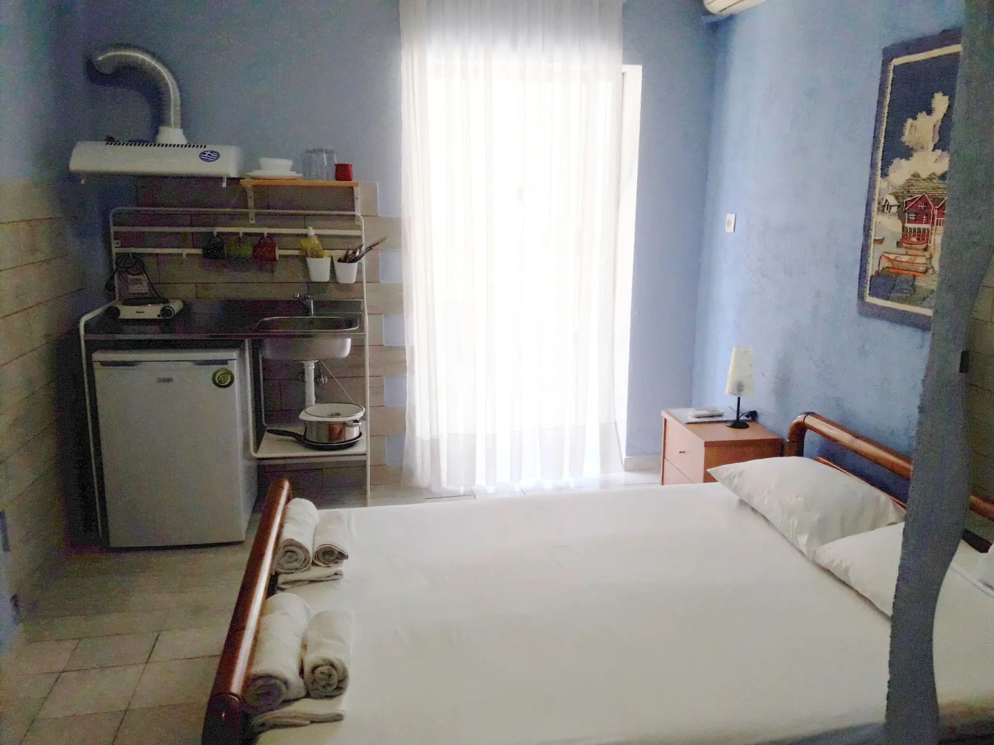 Artemis Studios & Apartments