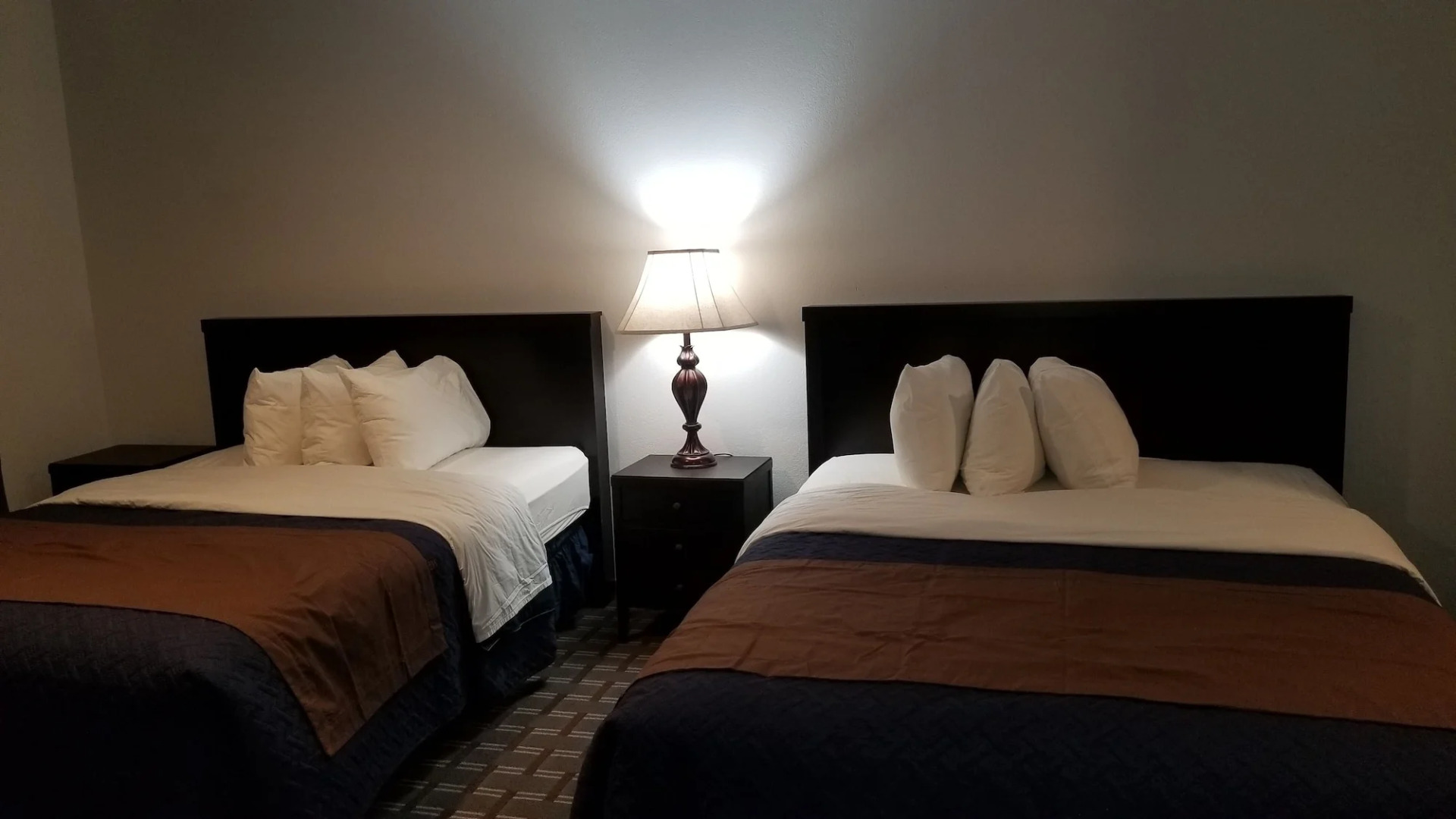 Valley Hi Motel - Near Winter Park Visitor Center