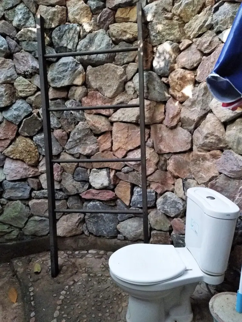 Chivaree Hotel And Resort