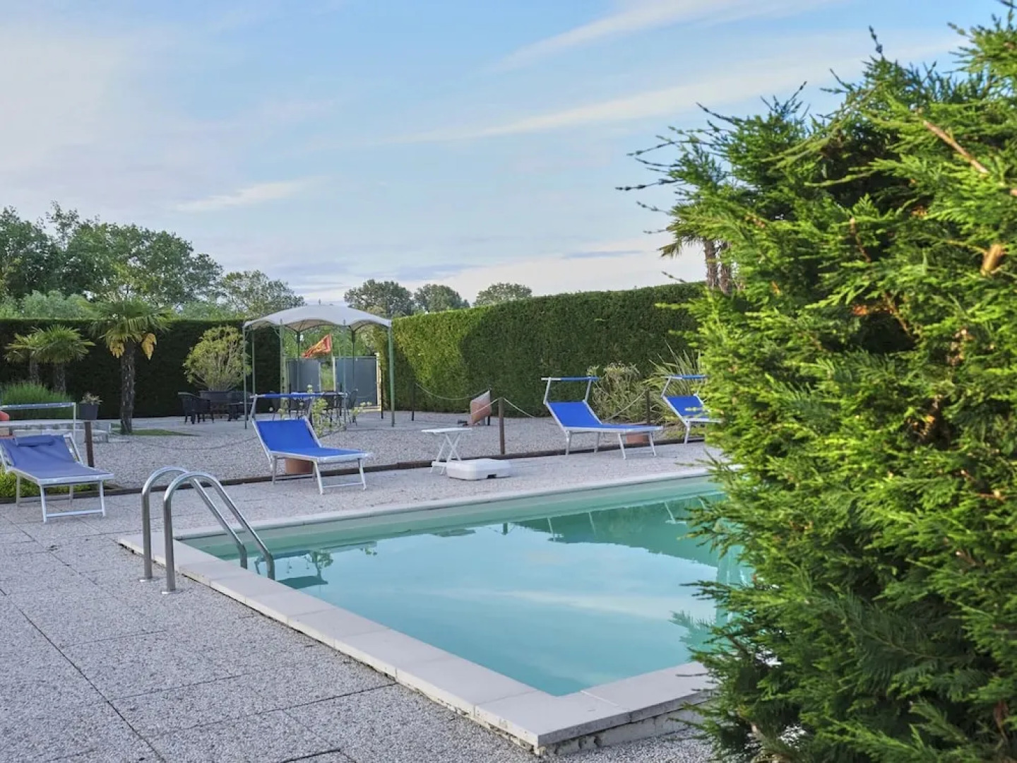 Lagoonside Elegance With Sauna