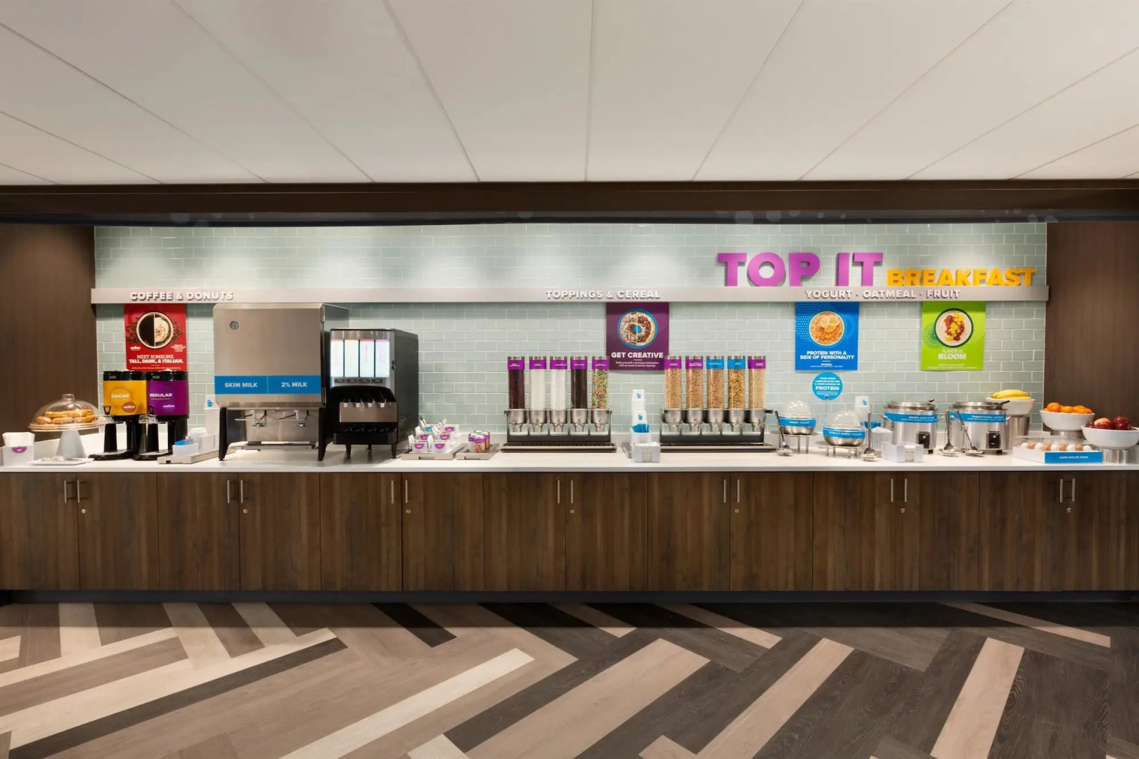 Tru by Hilton Lancaster East