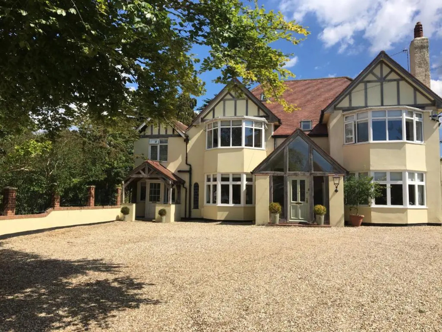 Fring House Apartment