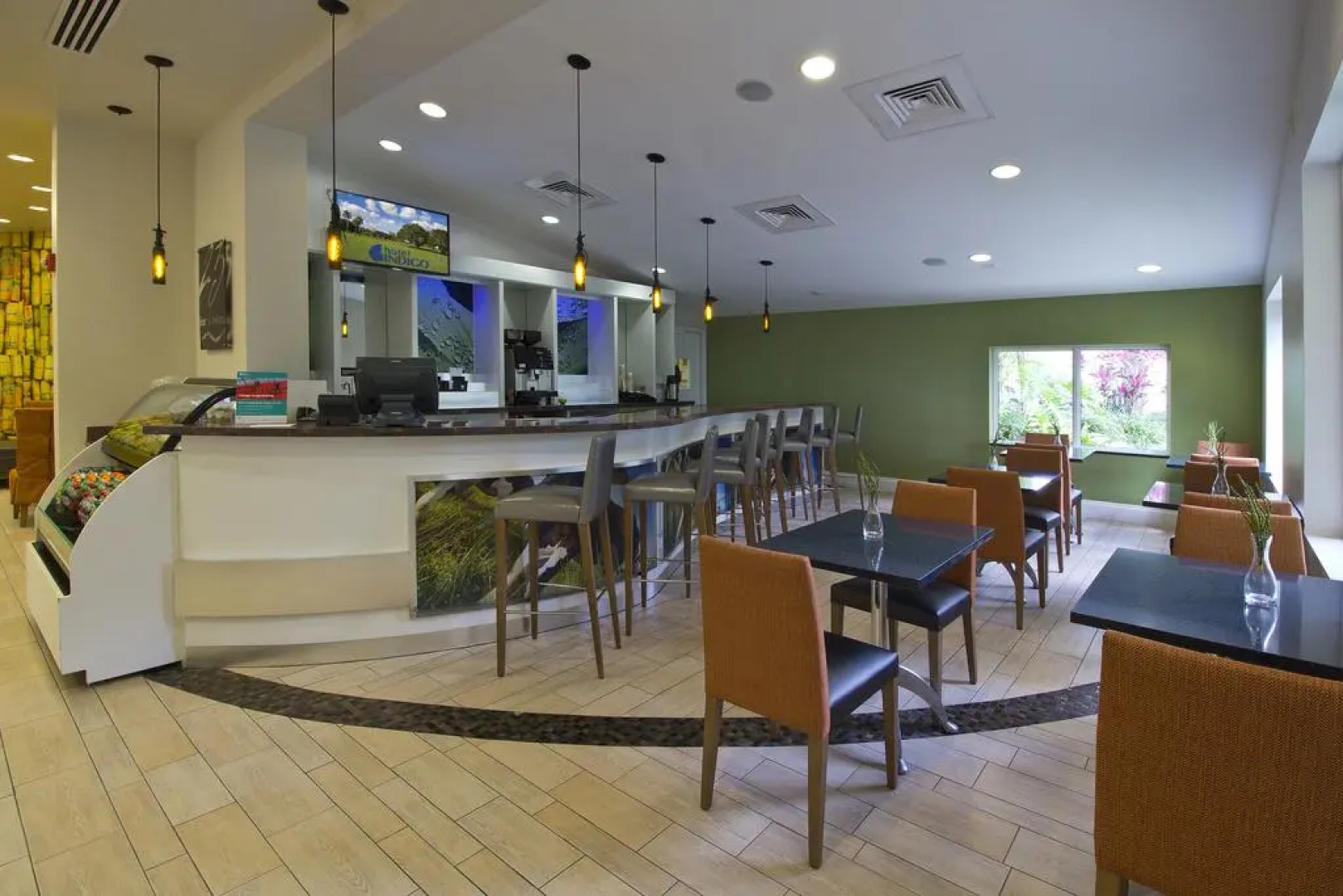 Hotel Indigo Miami Lakes