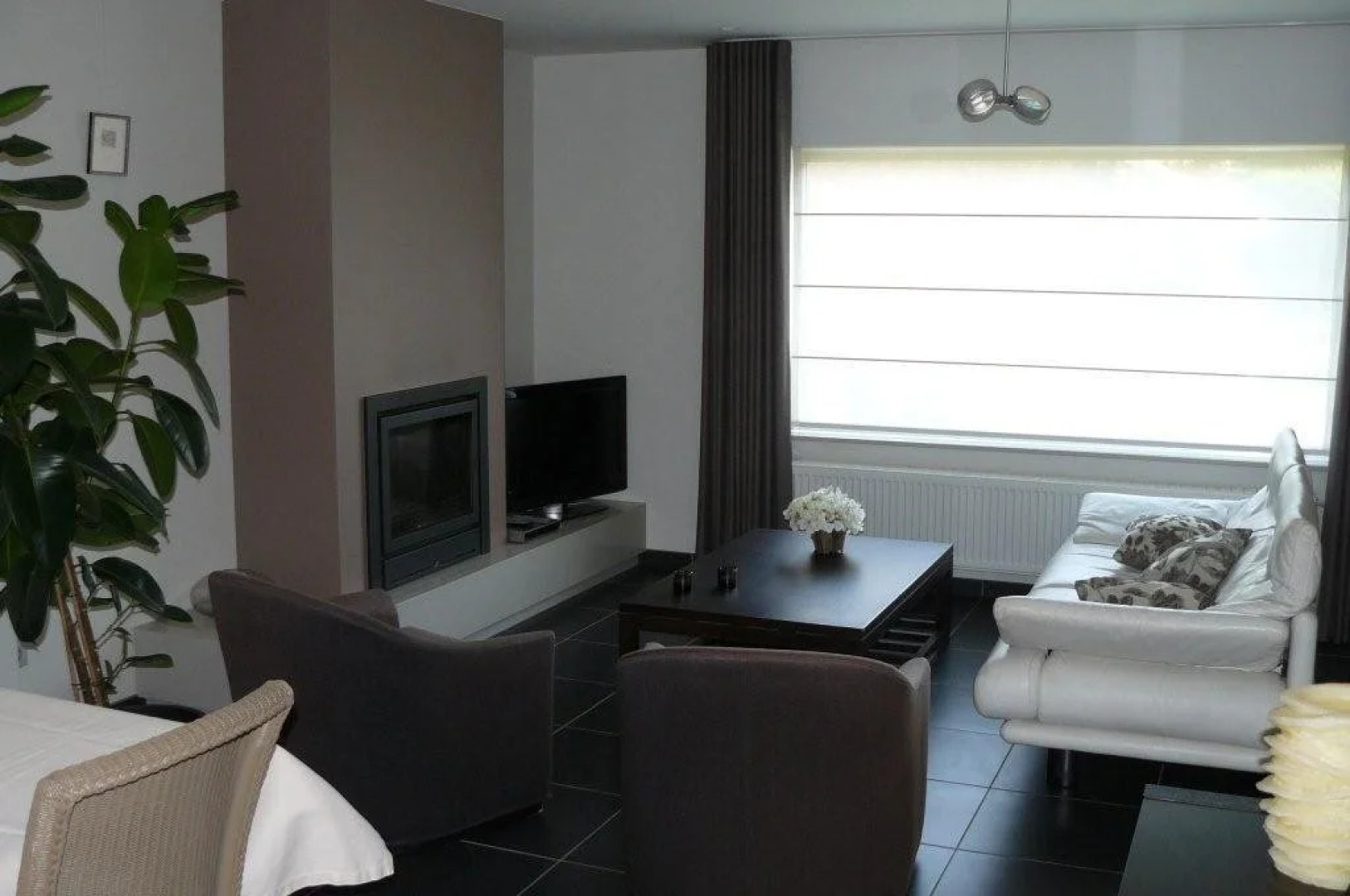 Holiday Home and Office Domisi'l