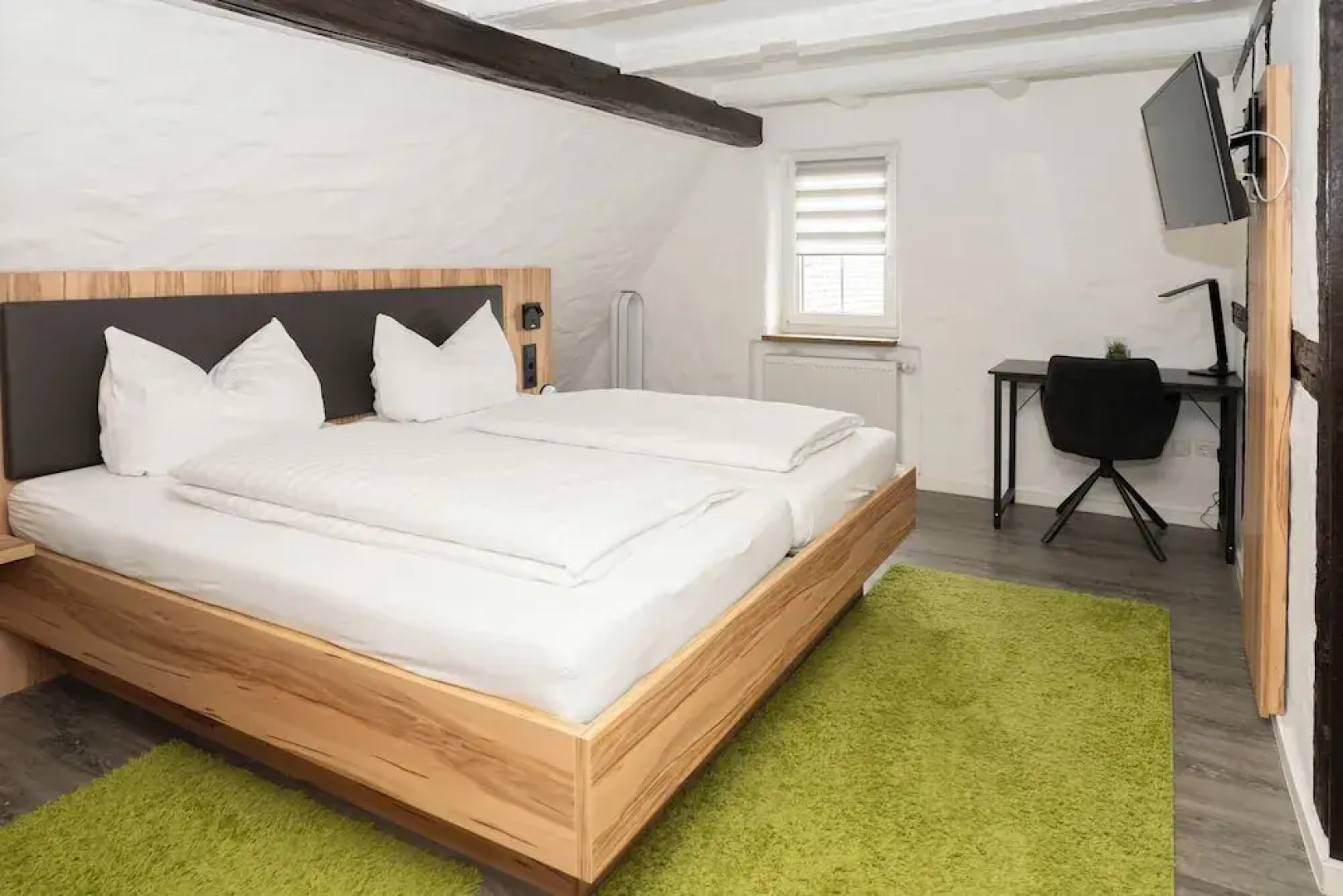 Hotel Garni BURG WALDENSTEIN