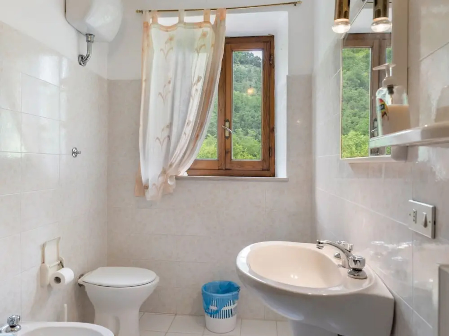 Belvilla by OYO La Casa sul Fiume First Floor