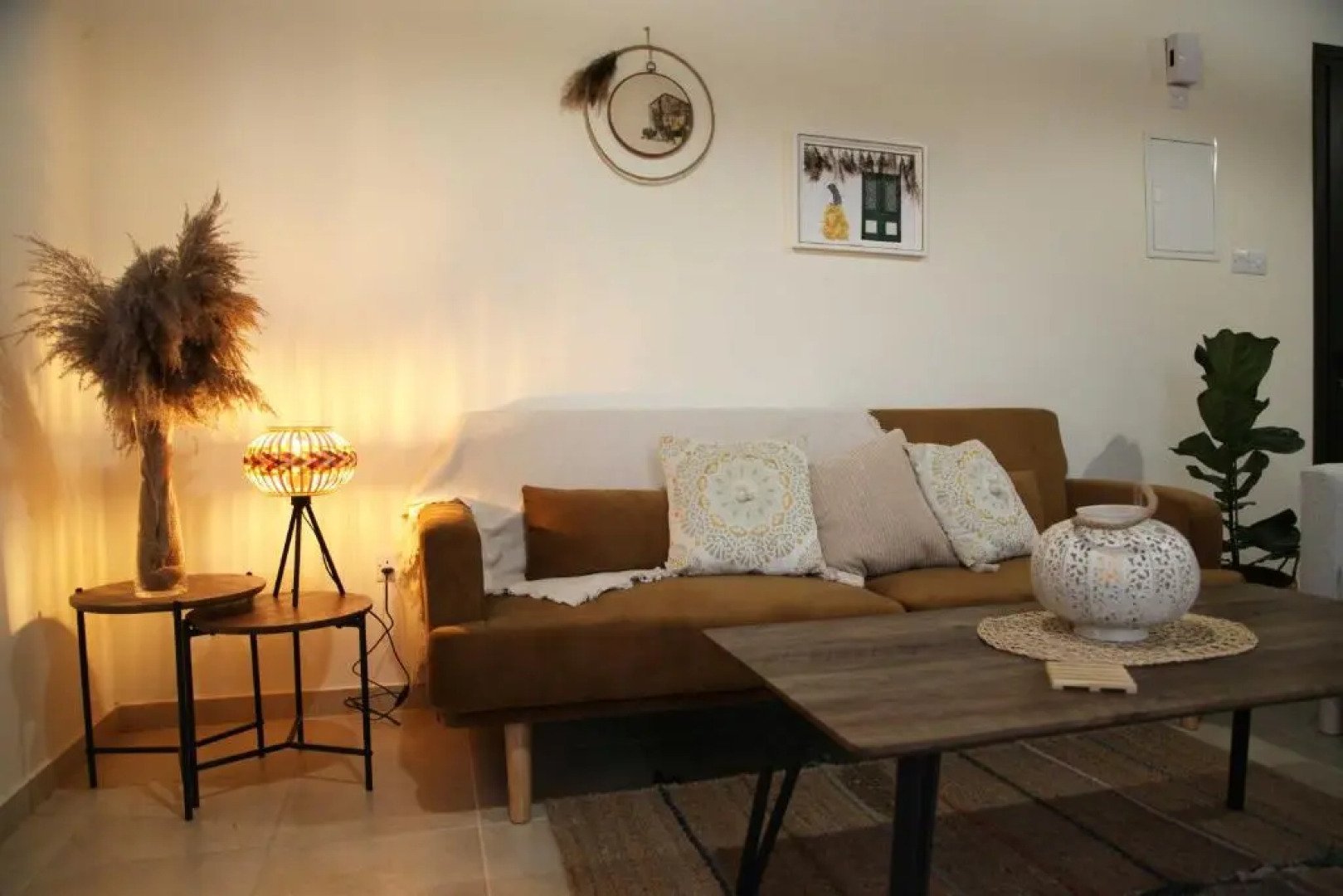 Artista Roustik Apartment