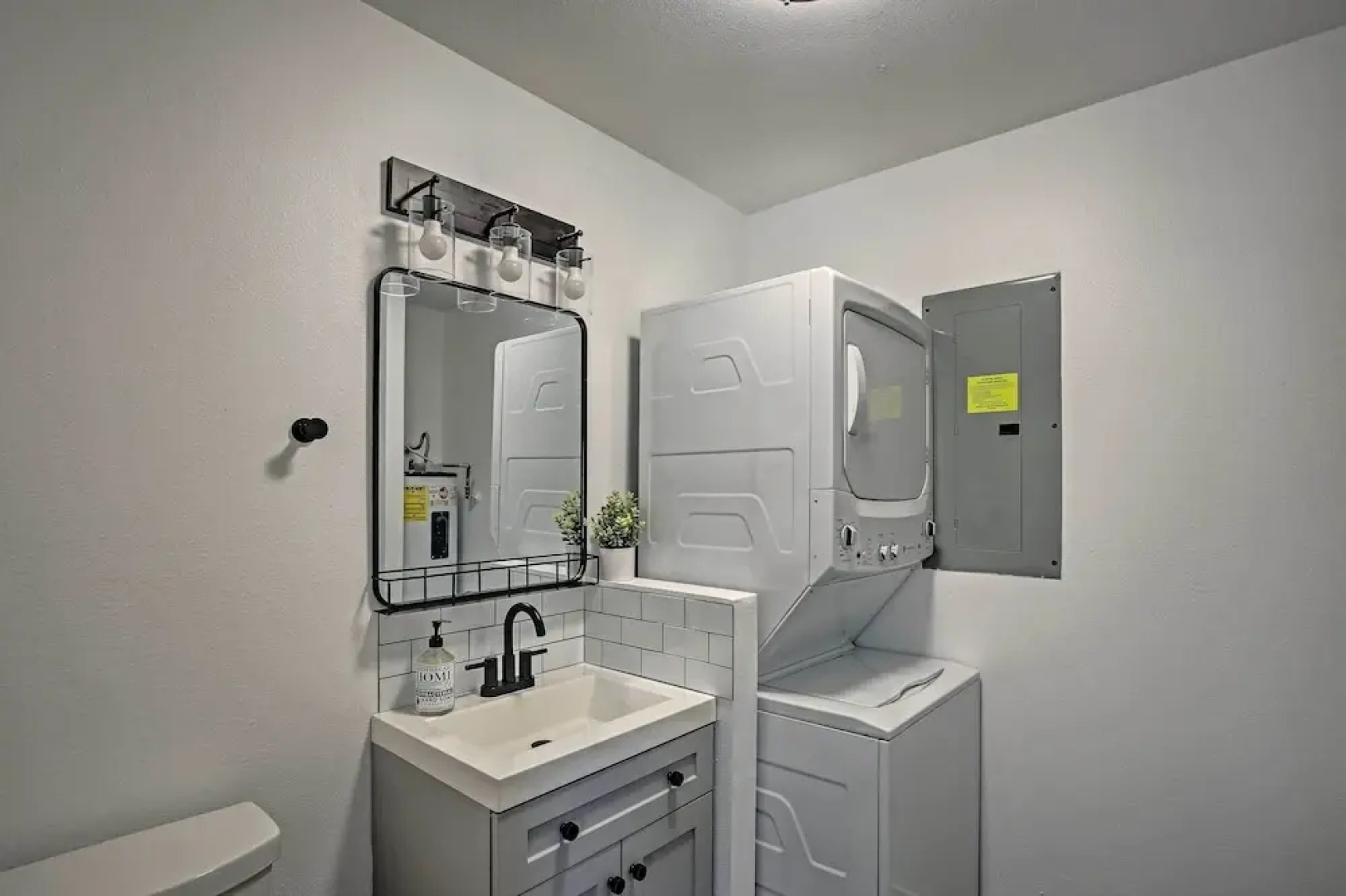 Guadalupe River Retreat w/ Private Yard