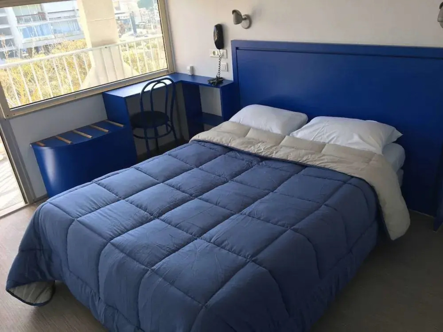 Hôtel Les Rives Bleues