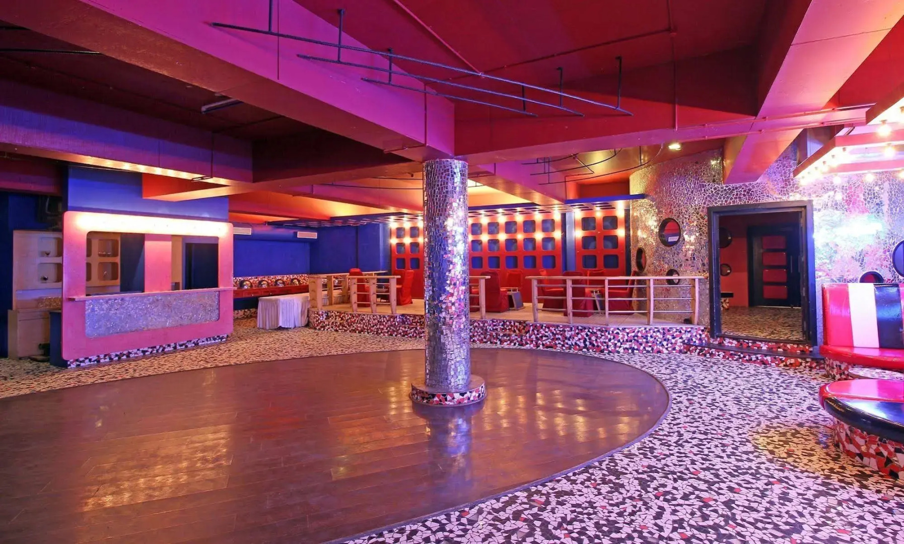 Holiday Village Resort & Spa