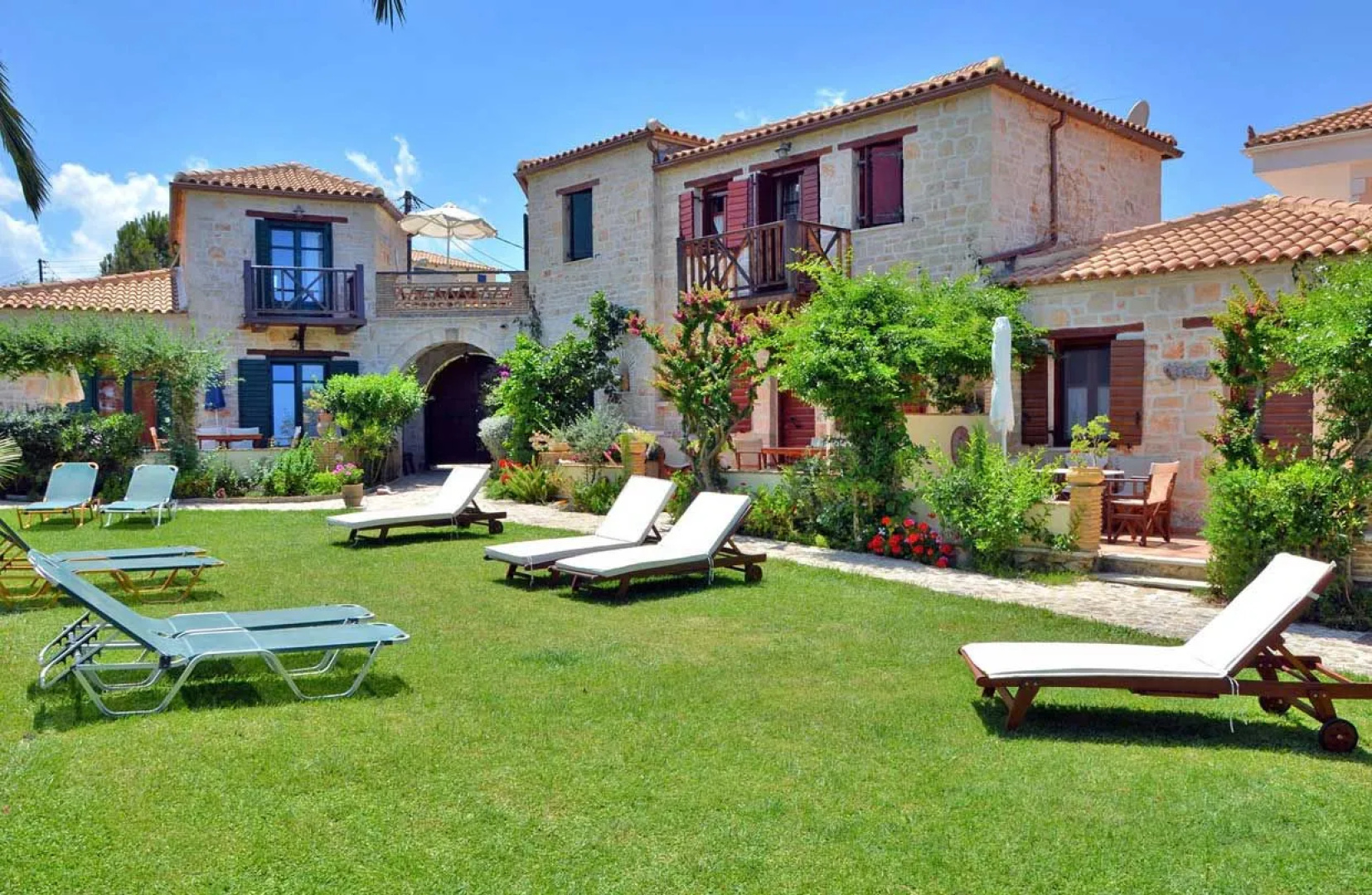 Porta Del Mar Beach Resort