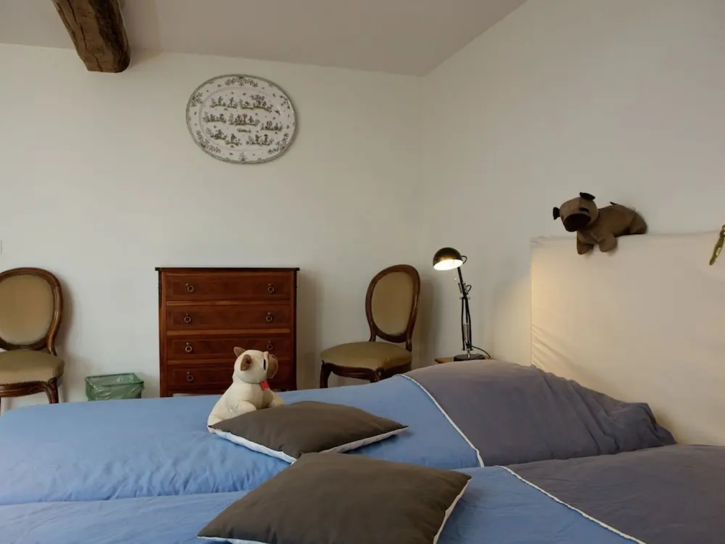 Vintage Holiday Home in Gembloux with Sauna