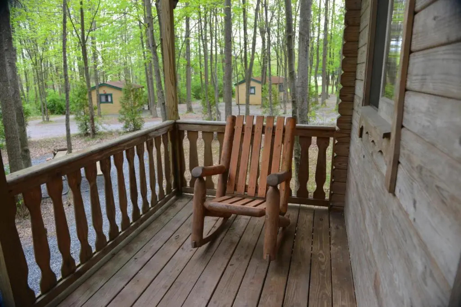 Appalachian Camping Resort Log Home 6