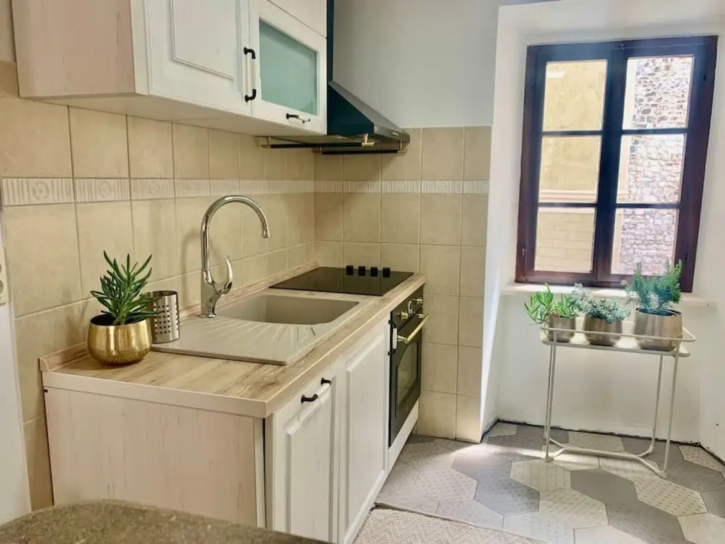 Maison du Sud / Apartment 3 Bed. in old Town Kotor