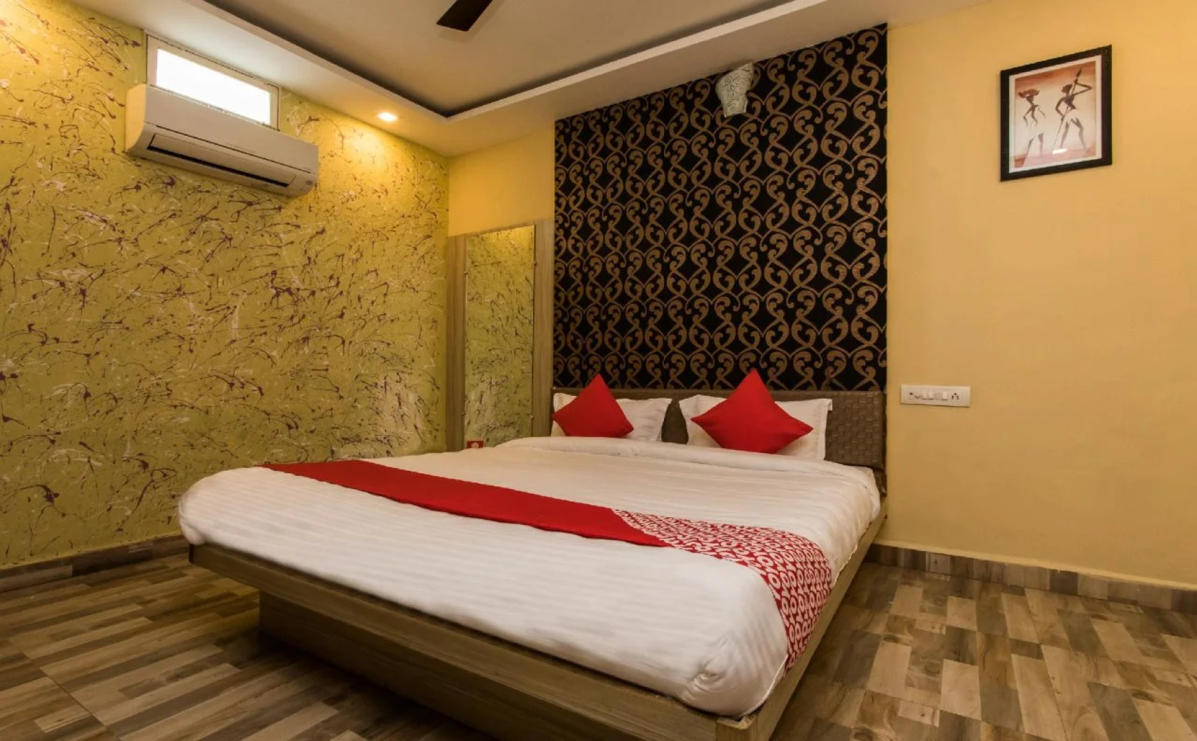 OYO 13191 Hotel Atlas Palace