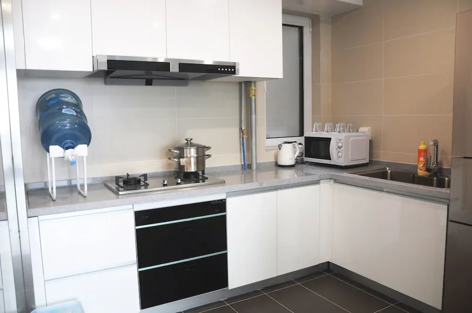 WeiHai Emily's Holiday Apartment