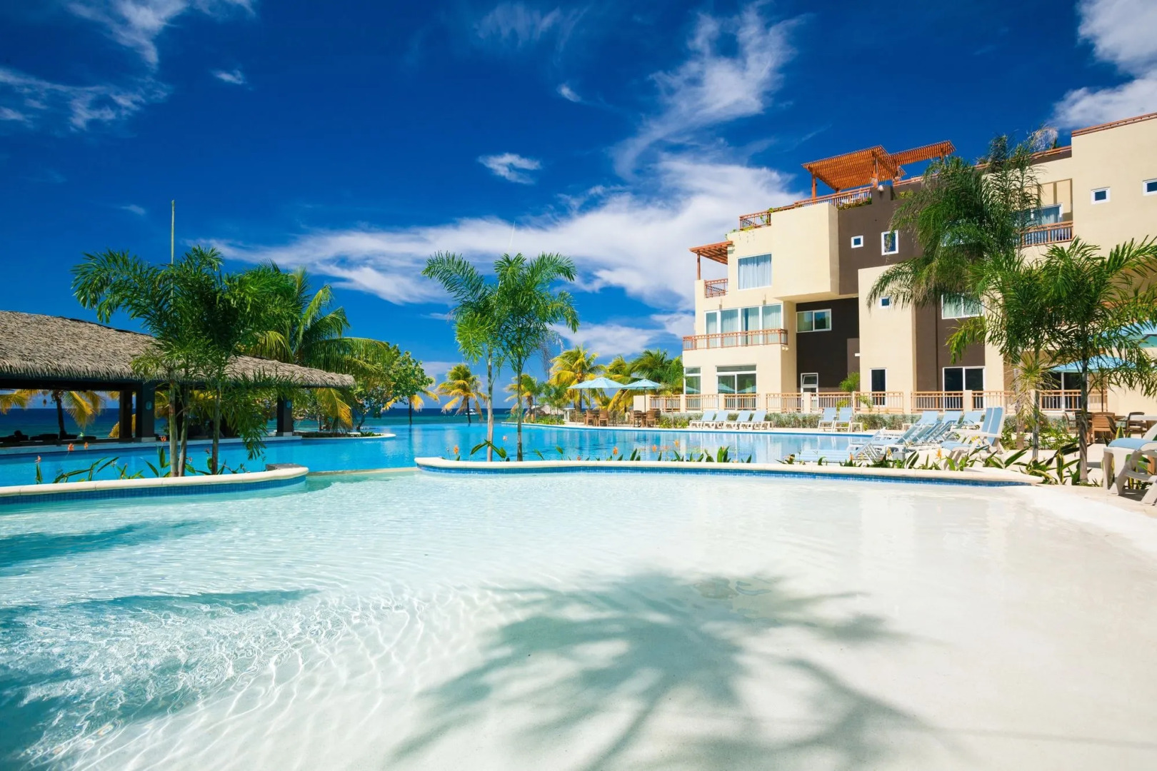 Grand Roatan Caribbean Resort