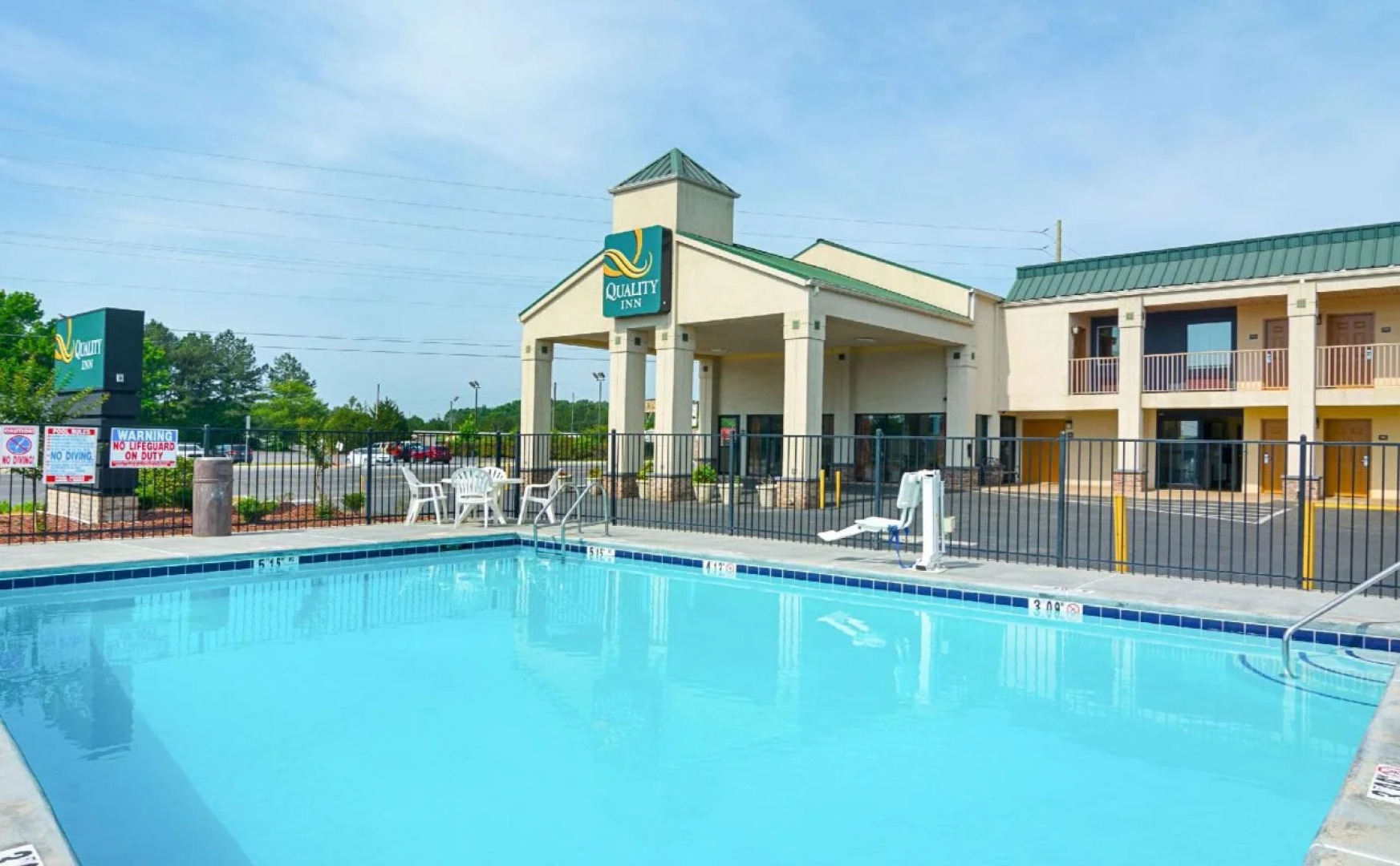 Quality Inn Calhoun North I-75