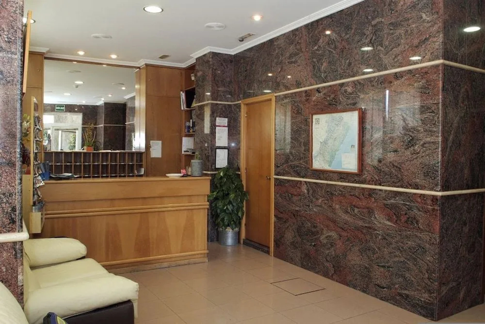 Hotel Herreros