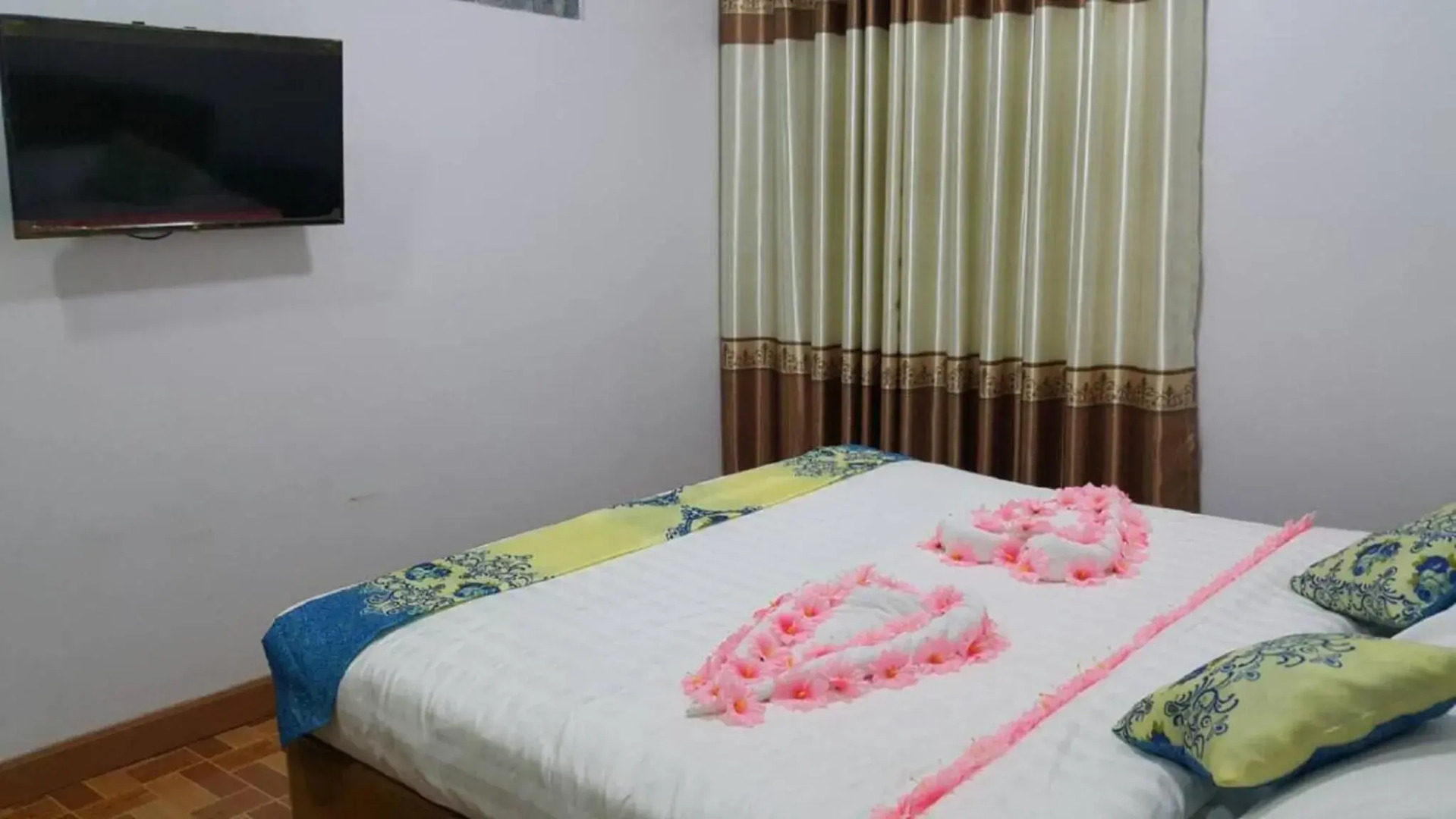 Golden Palace Hotel Hpa An