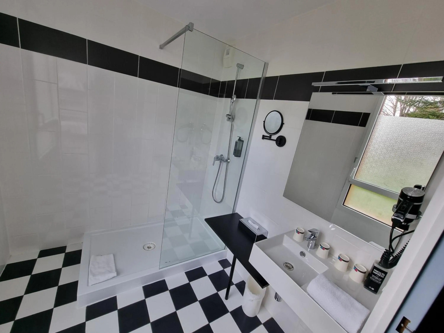 Ibis Styles Dijon Sud Domaine De Beauregard 21600 Longvic