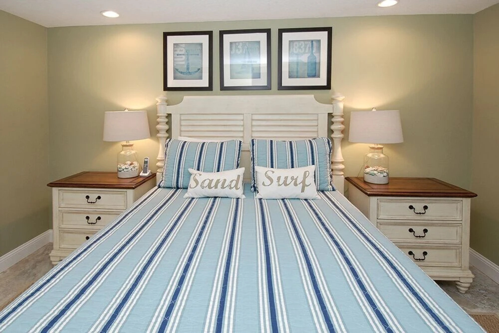 Beach Breeze Unit 2 by Anna Maria