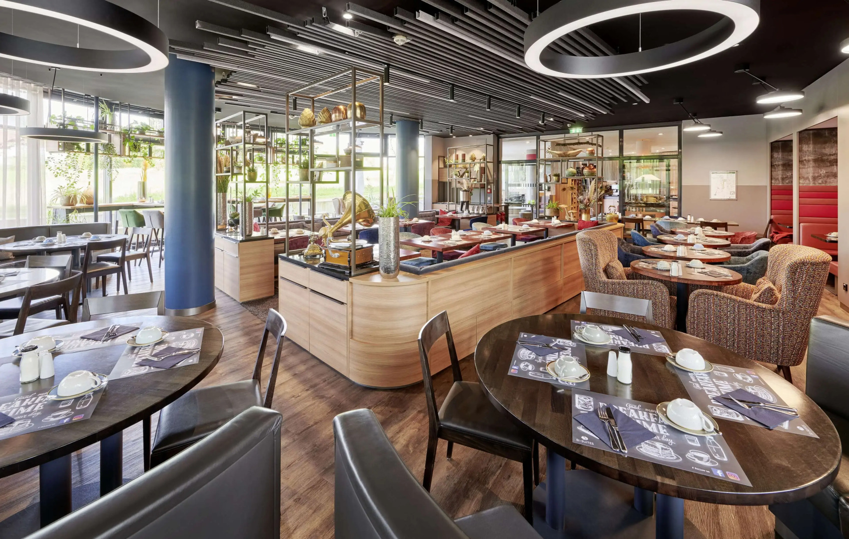 MASEVEN Stuttgart SI-Centrum (ehem. SI-SUITES)