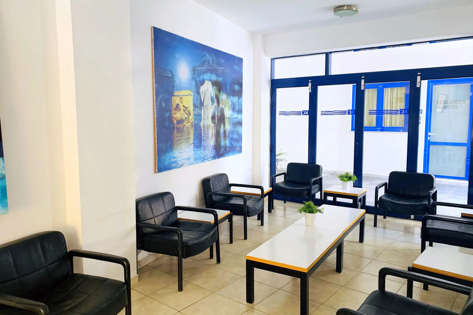 Kassavetis Apartments