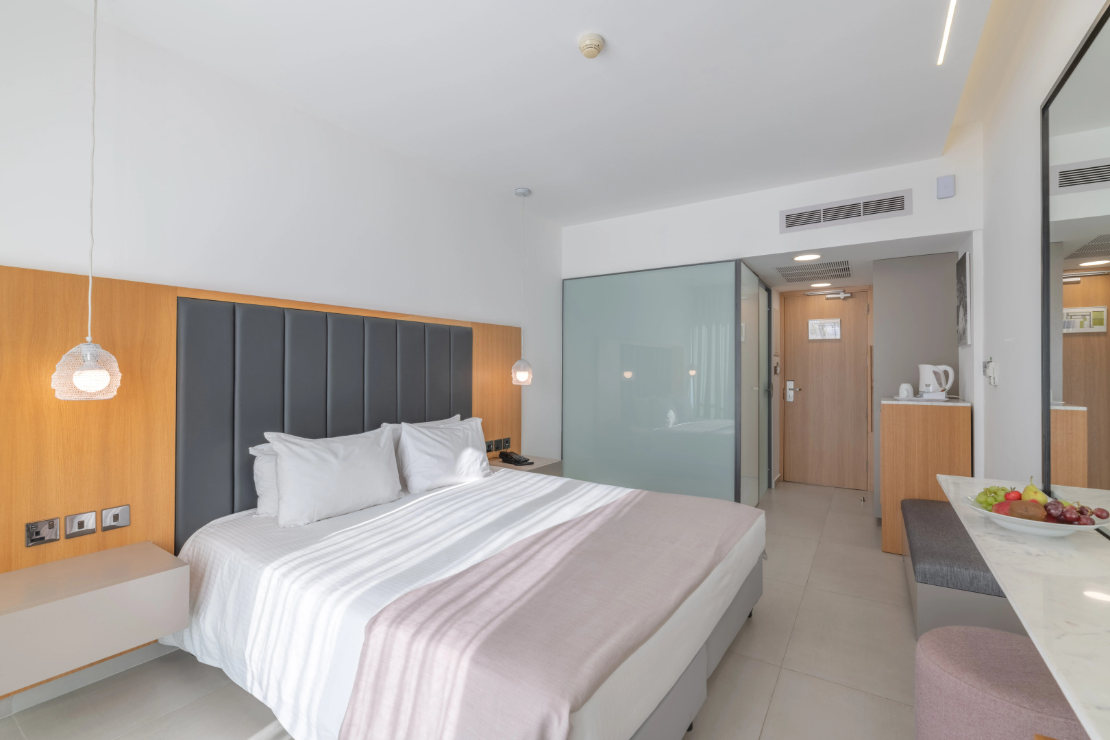 Napa Mermaid Hotel & Suites