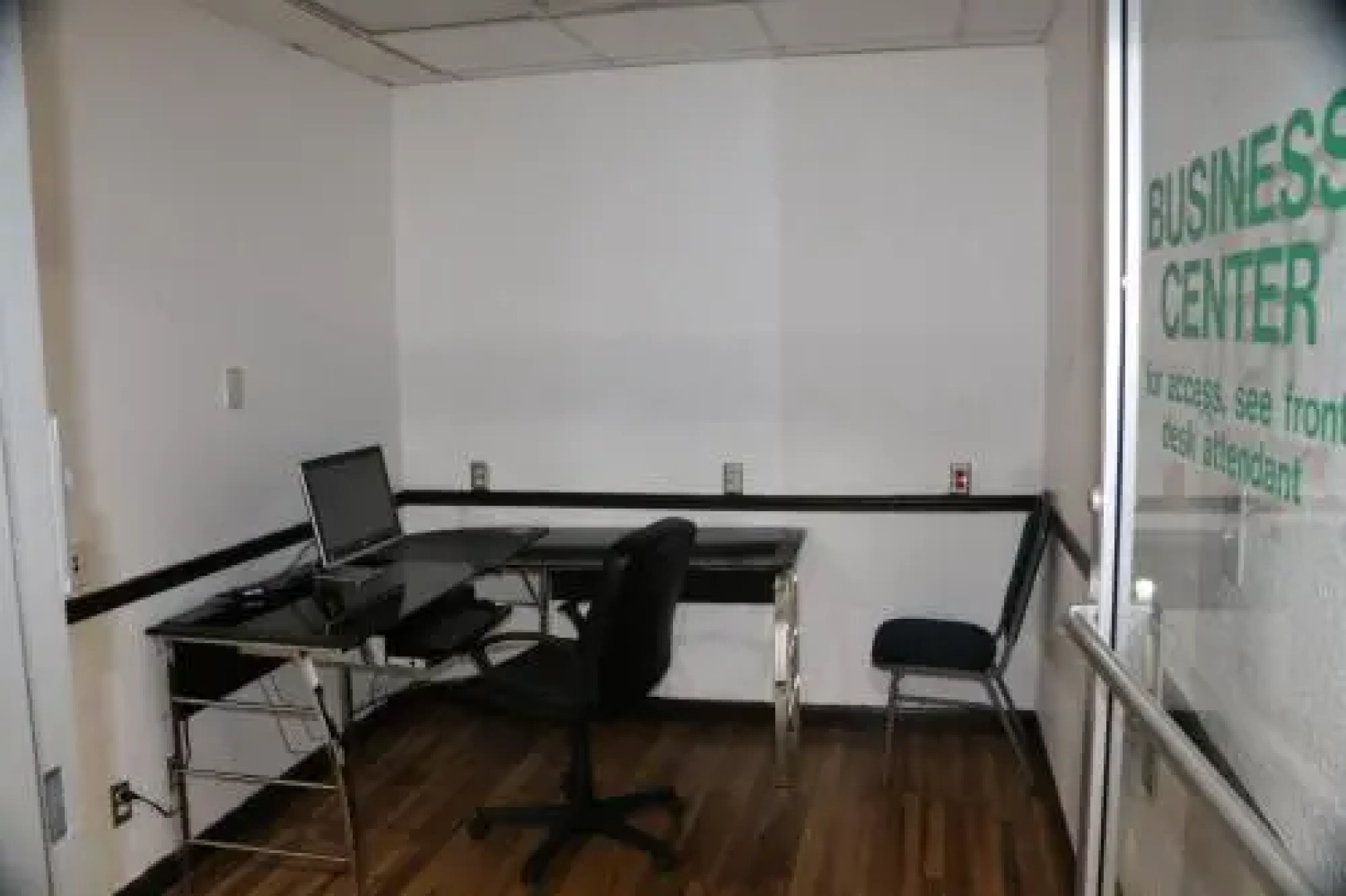 Motel 6 Tulsa Airport