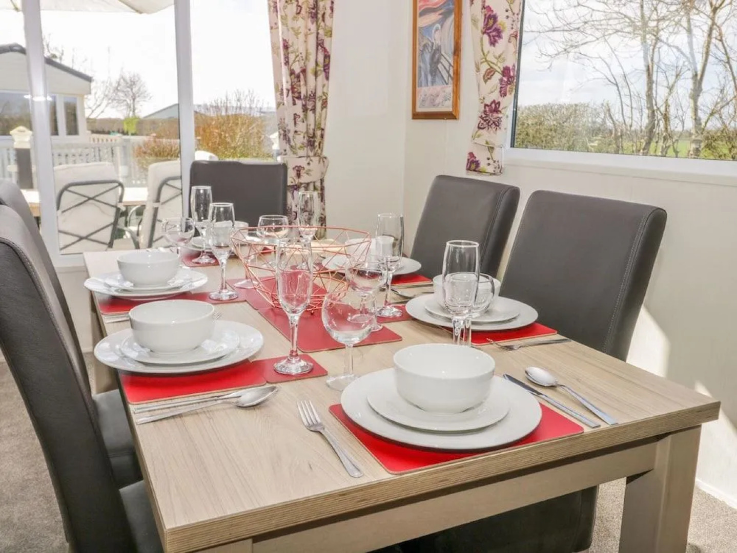 Superb detached lodge located on Skipsea Sands