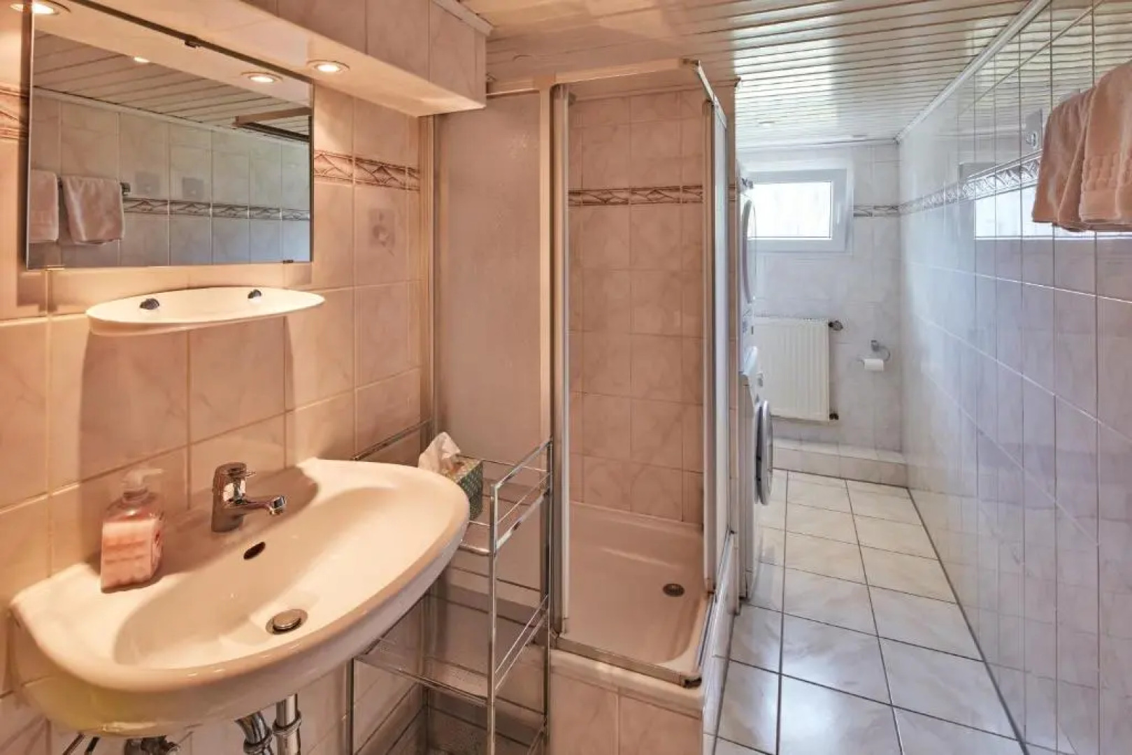 Ferien- und Messewohnung/ Apartment