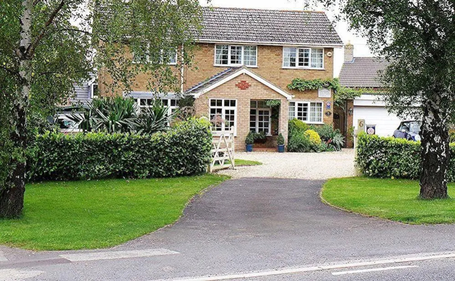 Silverstone Guest House