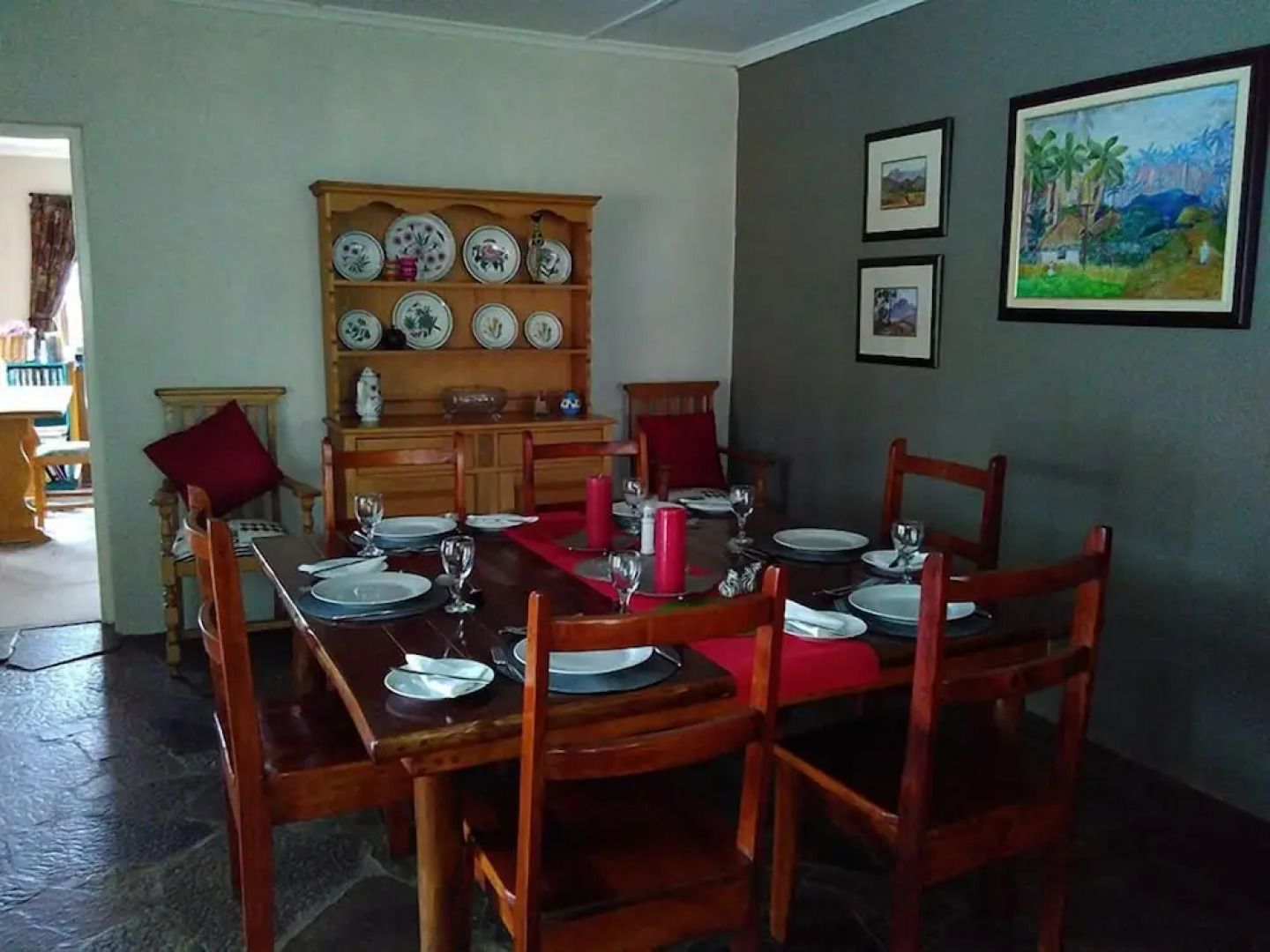 Aloe and Elephant Lodge