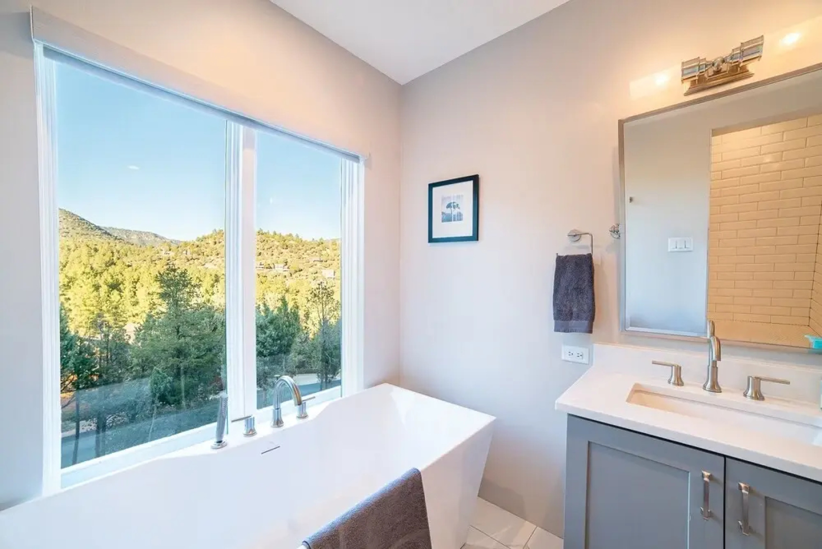Ruin Hill Kokopeli Pine 4 Bedroom Home by RedAwning