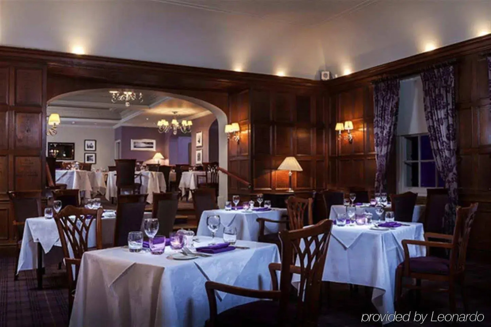 Avisford Park Hotel