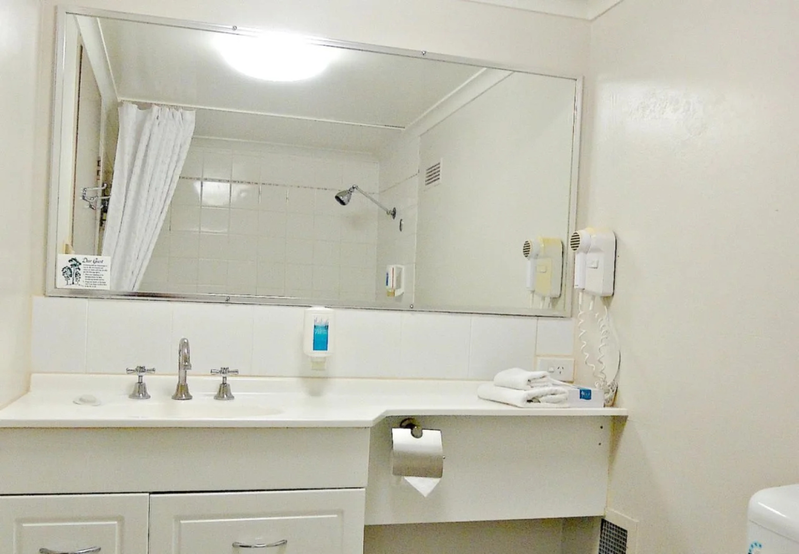 Rockhampton Plaza Hotel International