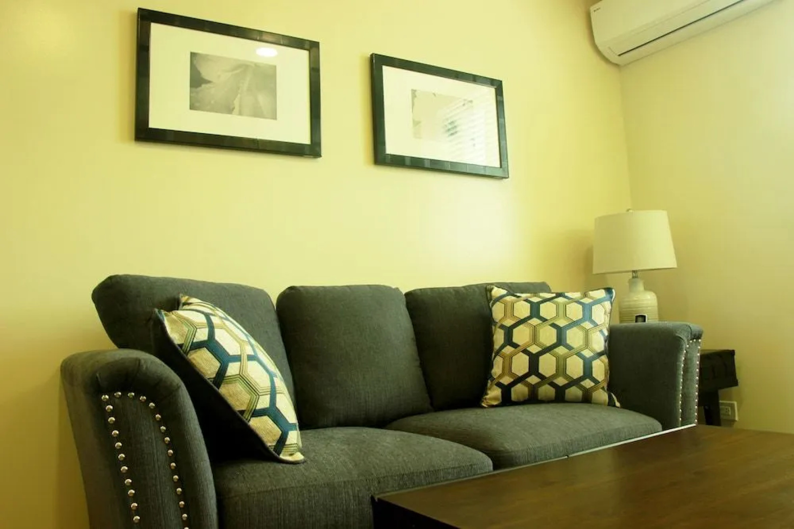 West Plaza Hotel at Lebuu Street