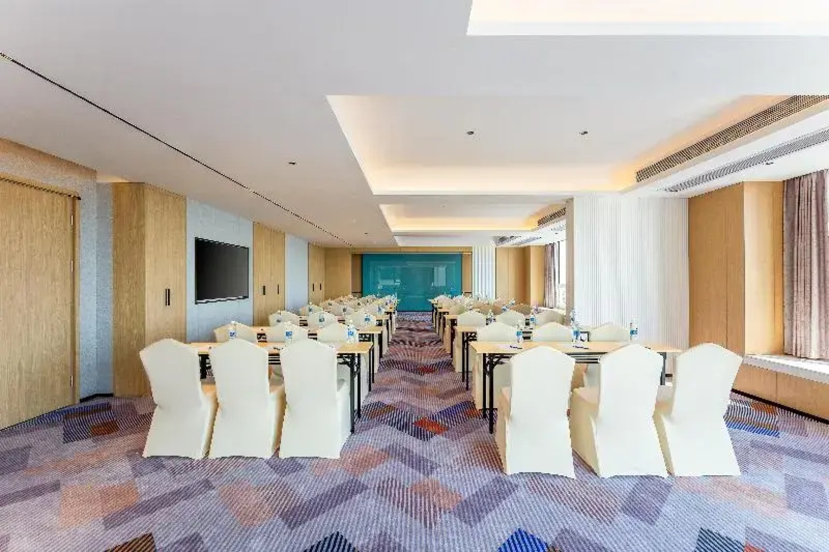 Holiday Inn Express Zhanjiang Coast