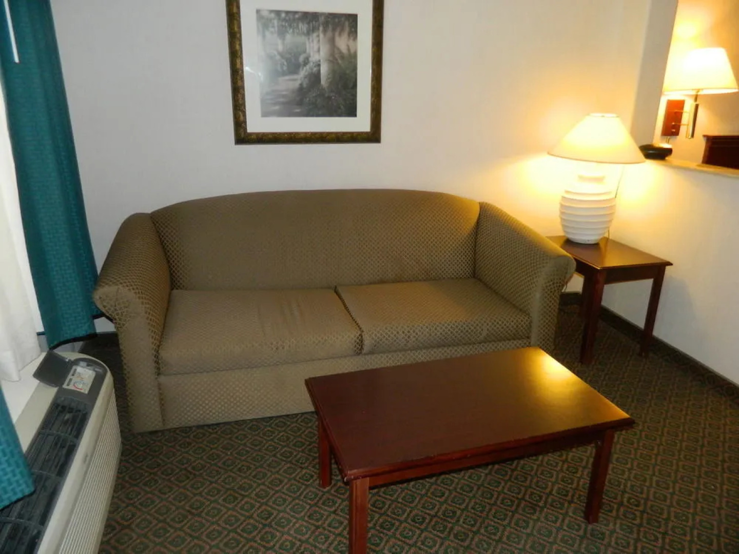 Capital Suites