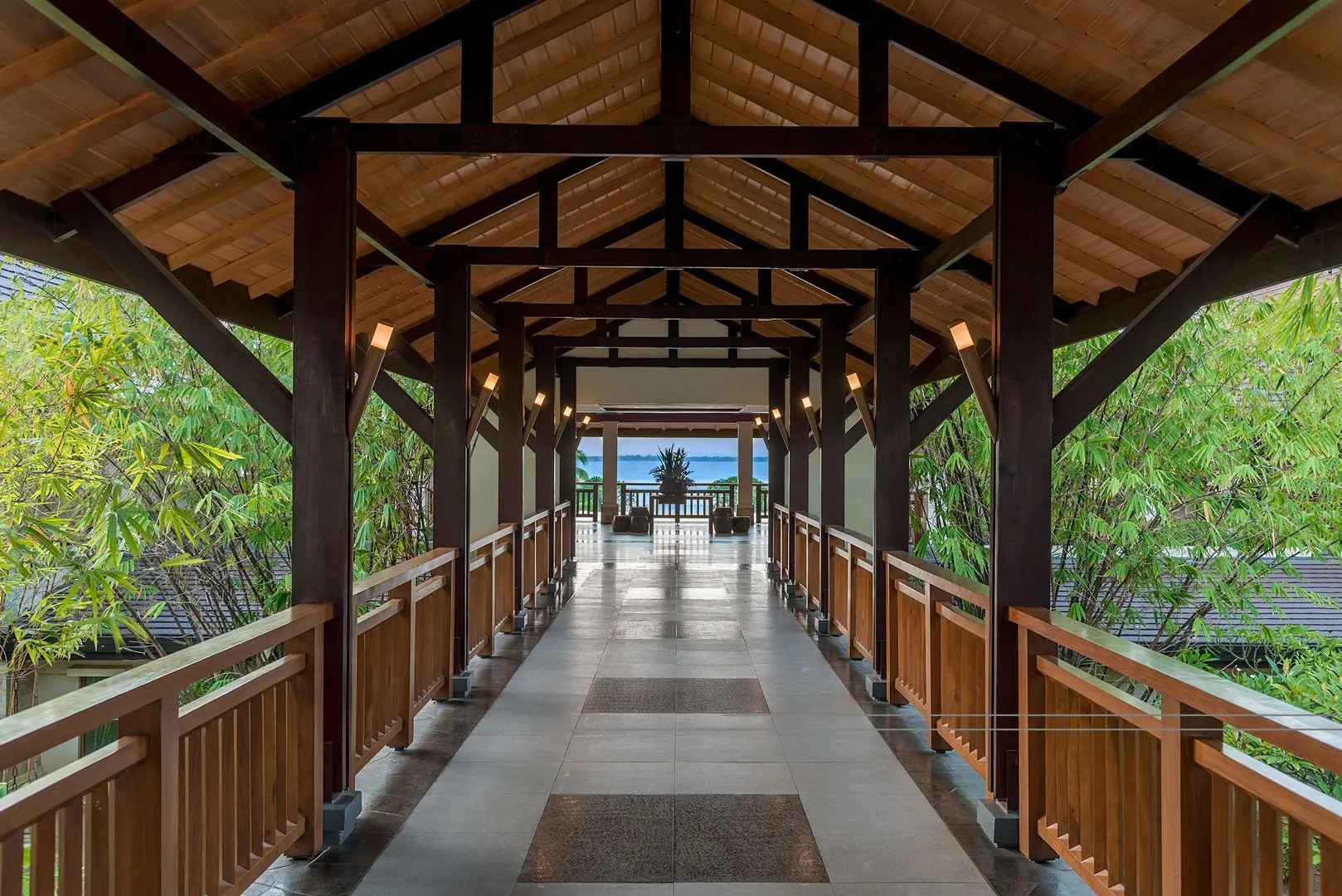 Crimson Resort and Spa Mactan