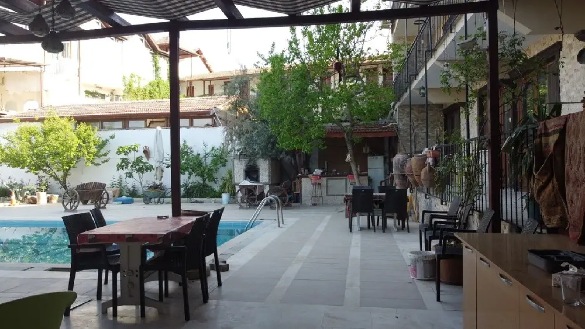 Shah Sultan Ozturk Hotel