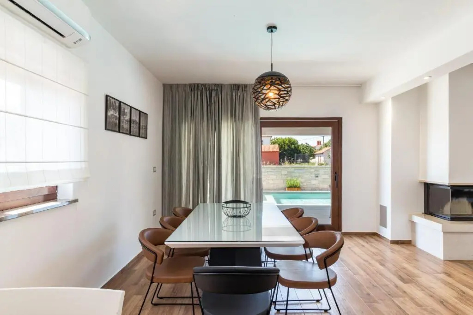 Charming villa Roma with private pool near Pula