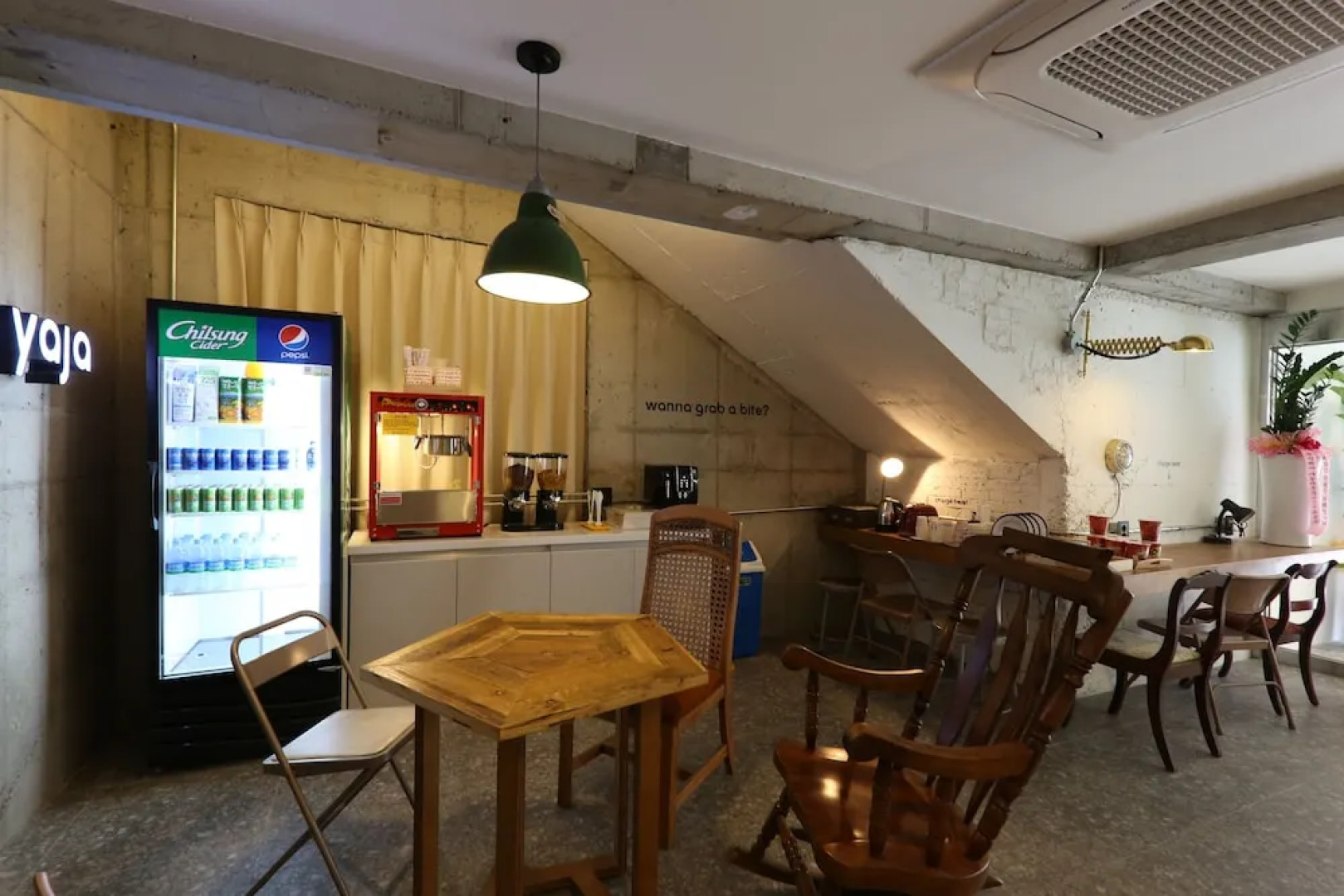 HOTEL YaJa West Gate