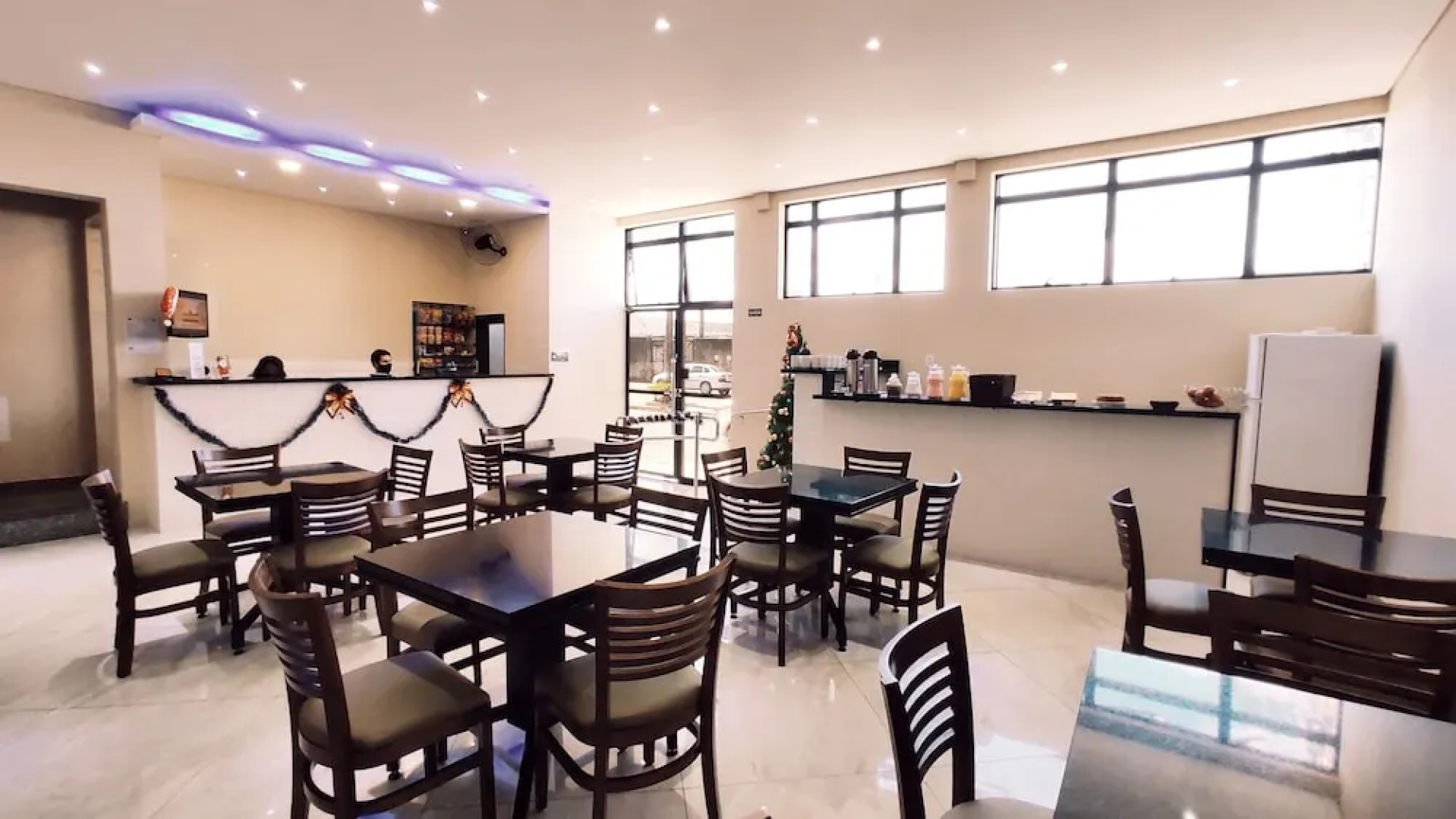 Poupahotel