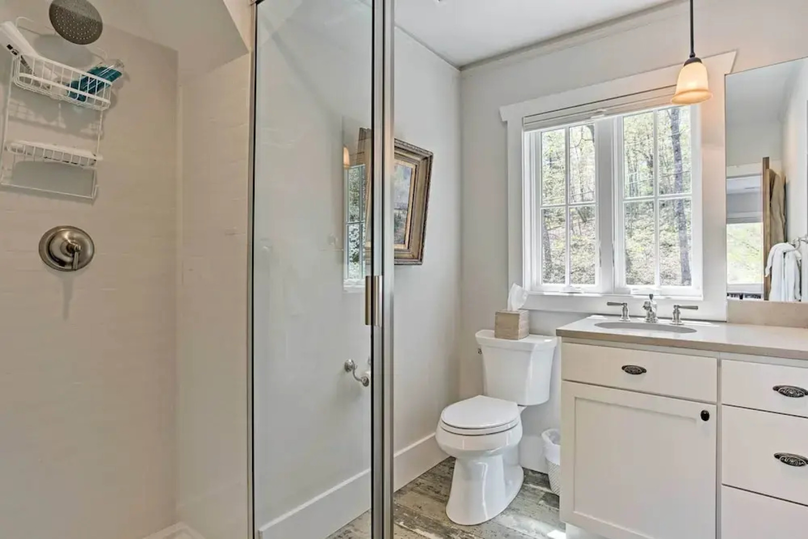 Enchanting Tryon Home w/ Hot Tub ~ 14 Mi to Tiec!