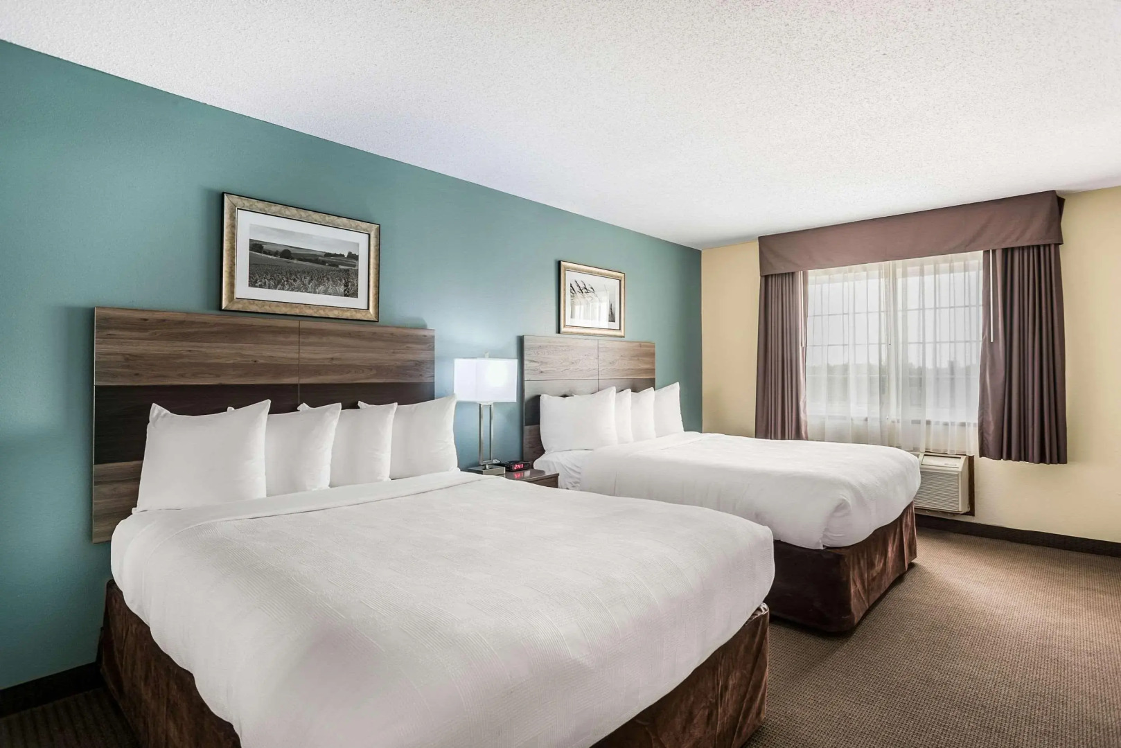 MainStay Suites Cedar Rapids